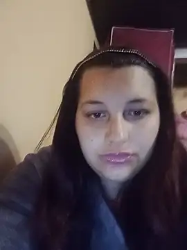 Snapshot of Reginanoir chatting on 05-30-26, 08:47 Reginanoir online show from 05-30-26, 08:47