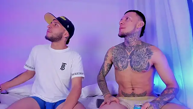  Kevin xxx online show from 09-18-25, 04:48