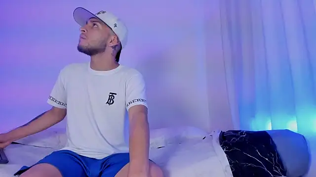  Kevin xxx online show from 10-12-25, 10:49