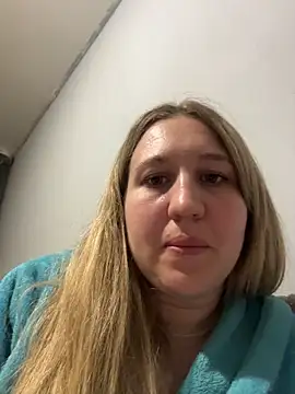 MarieHeartt online show from 05-27-26, 05:31