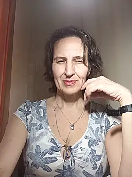 Snapshot of Alene_Lorrie chatting on 05-27-26, 06:21 Alene Lorrie online show from 05-27-26, 06:21