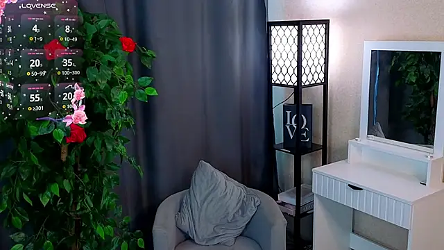 SummerGergely online show from 05-26-26, 01:47