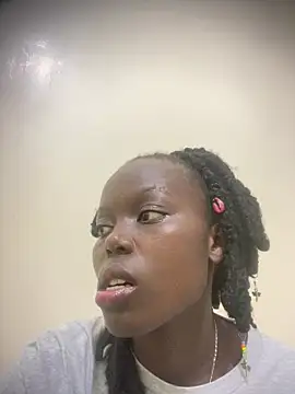 Snapshot of ebonycurvedass chatting on 06-15-26, 11:32 ebonycurvedass online show from 06-15-26, 11:32