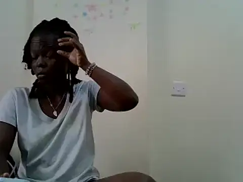 Snapshot of ebonycurvedass chatting on 06-20-26, 11:04 ebonycurvedass online show from 06-20-26, 11:04