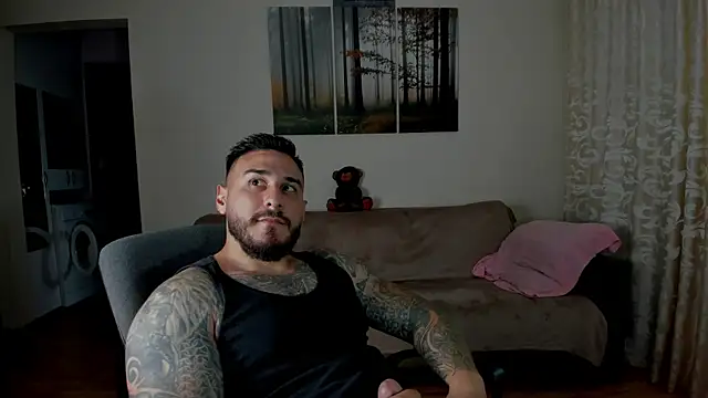 Gymdominus online show from 06-16-26, 01:33