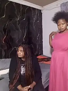 Teecheaa online show from 06-26-26, 04:35