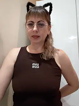 Kitty-MEOWW online show from 06-28-26, 10:49