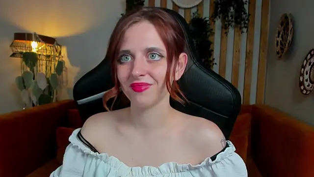 FreyaVeys online show from 07-11-26, 05:13