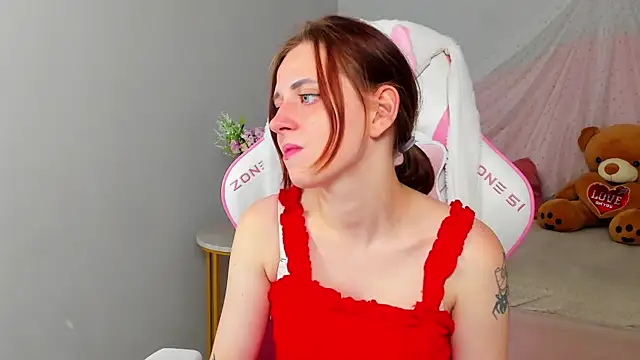 FreyaVeys online show from 07-10-26, 05:07