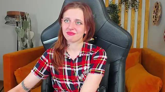FreyaVeys online show from 07-04-26, 05:06