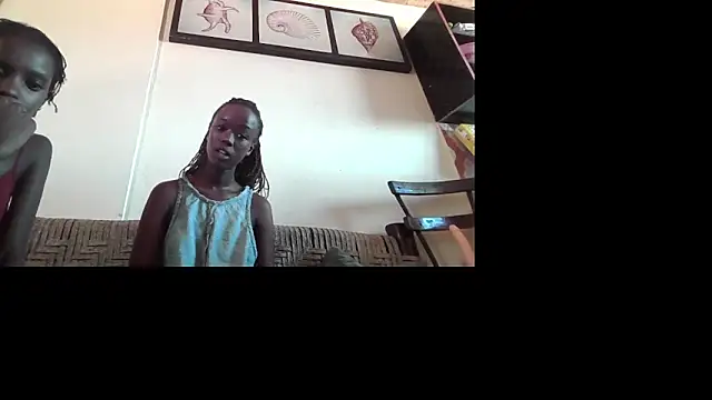 Snapshot of Dark_chocolatepythia chatting on 06-04-26, 10:53 Dark chocolatepythia online show from 06-04-26, 10:53
