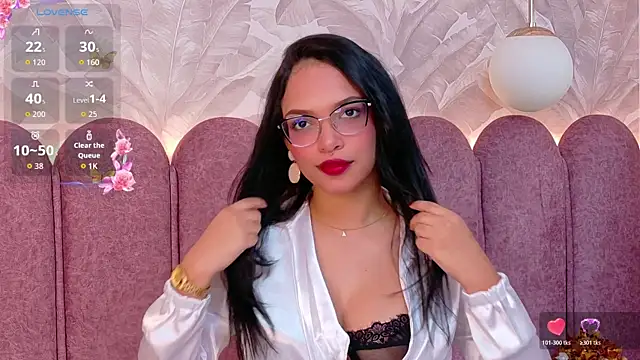 Snapshot of Maddy-Dove chatting on 07-10-26, 03:39 Maddy-Dove online show from 07-10-26, 03:39