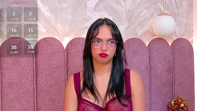 Snapshot of Maddy-Dove chatting on 07-15-26, 03:46 Maddy-Dove online show from 07-15-26, 03:46