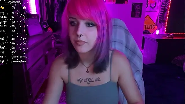 Goth Violet online show from 05-21-26, 02:42