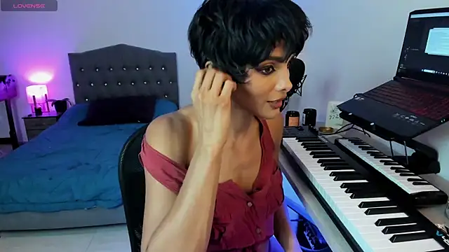 Candelaria0000 online show from 05-21-26, 02:31