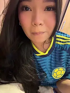 Snapshot of maria_lunag chatting on 06-24-26, 03:27 maria lunag online show from 06-24-26, 03:27
