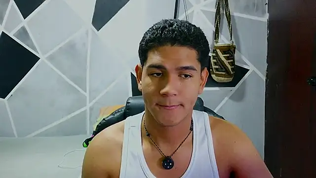  juanacock  online show from 06-25-26, 12:43