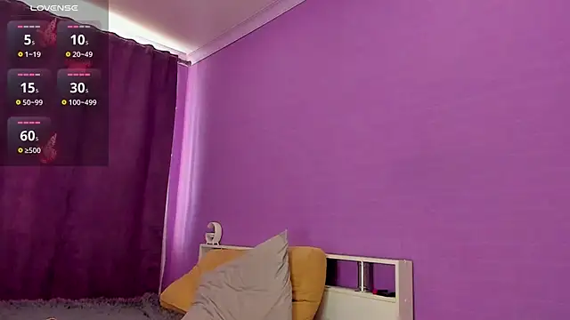 Snapshot of NicolePepper chatting on 03-19-25, 10:00 NicolePepper online show from 03-19-25, 10:00