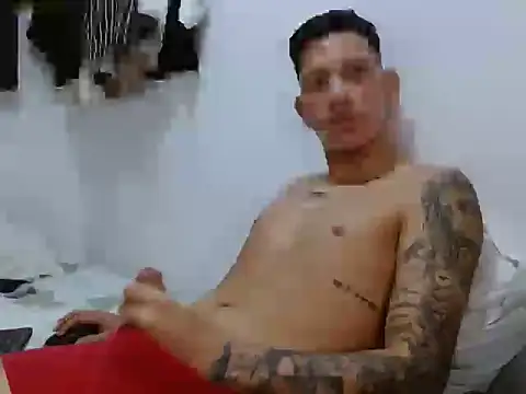 Snapshot of andres200329 chatting on 06-19-26, 05:46 andres200329 online show from 06-19-26, 05:46