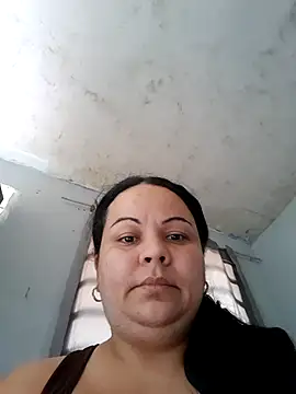 Snapshot of Latimida chatting on 08-08-26, 01:40 Latimida online show from 08-08-26, 01:40