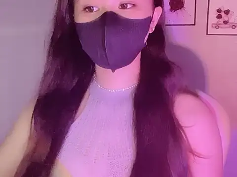 Uri sexy online show from 06-21-26, 05:41