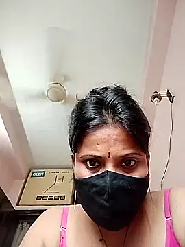 Snapshot of sampachatterjee234 chatting on 06-14-26, 07:42 sampachatterjee234 online show from 06-14-26, 07:42