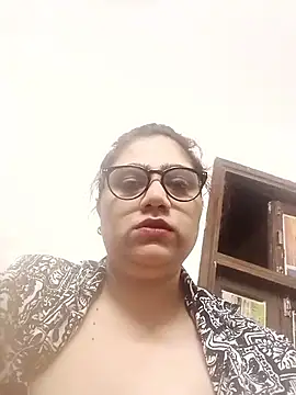 yourchahat27 online show from 06-09-26, 07:59