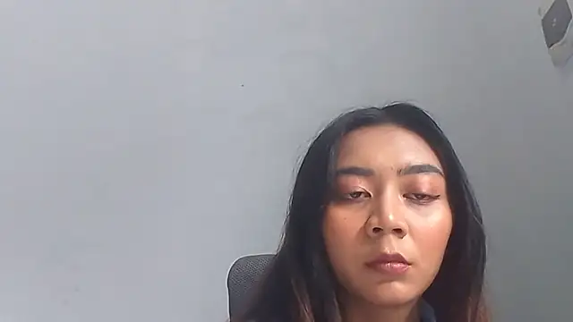 KristieOrtmann online show from 05-27-26, 06:43