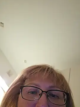 -LindaKing- online show from 05-29-26, 09:10