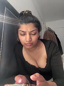 naughtywhisper784 online show from 06-20-26, 01:16