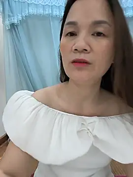 Lye lovely online show from 07-08-26, 09:10