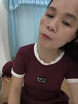 Lye lovely online show from 06-24-26, 02:48