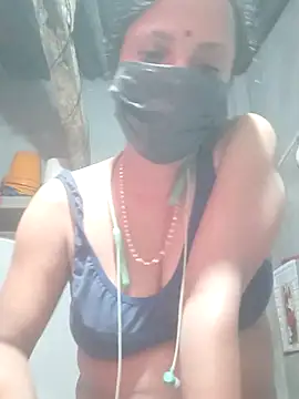 diyadey299 online show from 07-21-26, 11:00