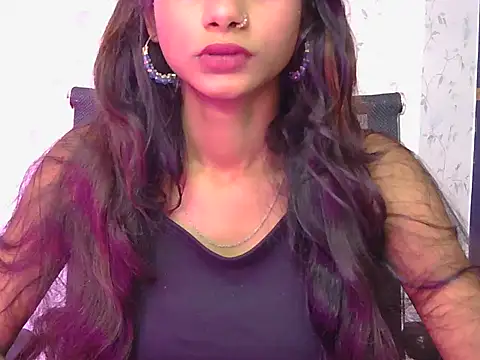 Priya-vermaa online show from 05-23-26, 06:23