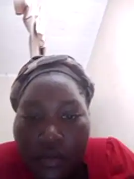 Snapshot of Cute-mish chatting on 07-02-26, 02:45 Cute-mish online show from 07-02-26, 02:45
