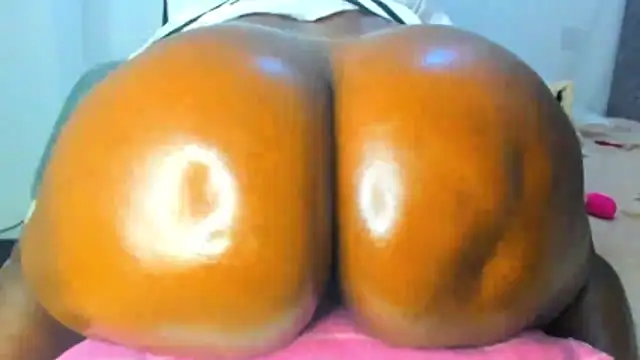 bigass cutie online show from 06-04-26, 02:38