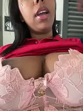 jhenannyy online show from 05-22-26, 12:25