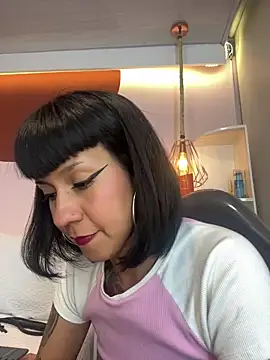 Valkiriia wiine online show from 06-12-26, 04:43