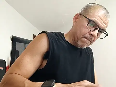 Gaceru01006 online show from 06-19-26, 02:56