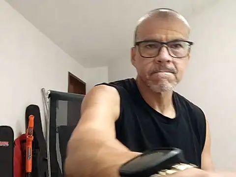 Gaceru01006 online show from 06-26-26, 02:12