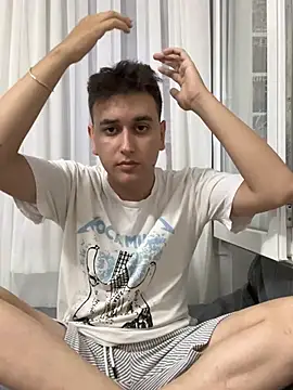 imjustaboyy1 online show from 06-29-26, 05:23