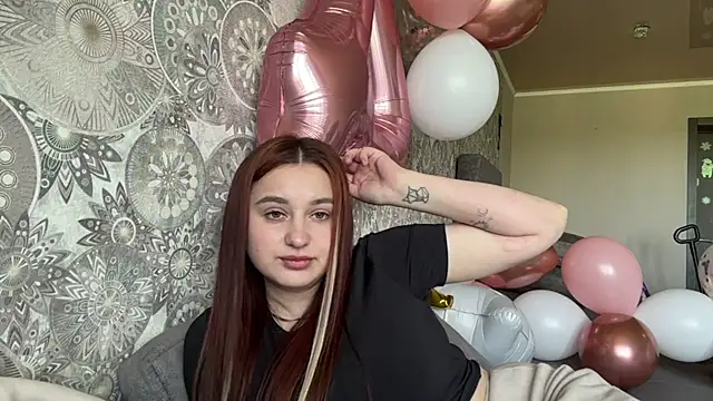 Snapshot of Cherryliveo chatting on 05-22-26, 05:38 Cherryliveo online show from 05-22-26, 05:38