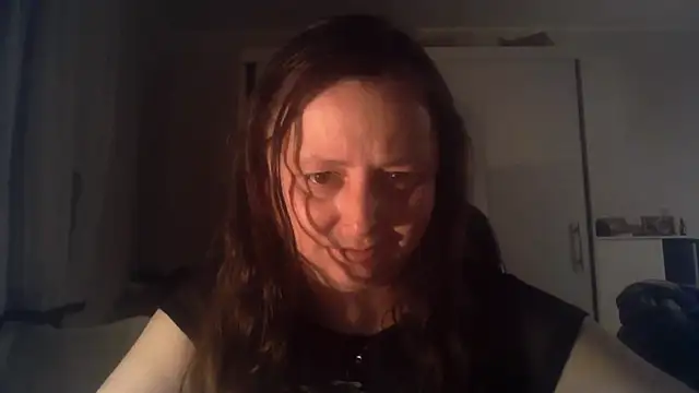 Snapshot of TaylorLovely chatting on 06-16-26, 08:09 TaylorLovely online show from 06-16-26, 08:09