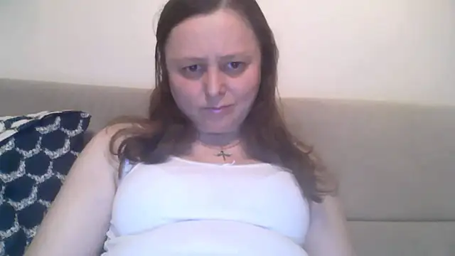 Snapshot of TaylorLovely chatting on 06-03-26, 08:13 TaylorLovely online show from 06-03-26, 08:13