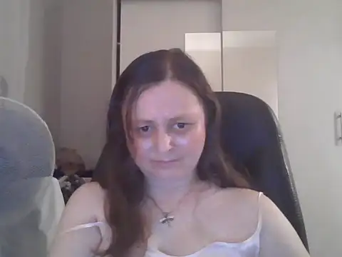 Snapshot of TaylorLovely chatting on 06-27-26, 08:04 TaylorLovely online show from 06-27-26, 08:04