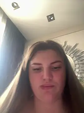 Sweetyy Candyyy online show from 06-01-26, 11:43