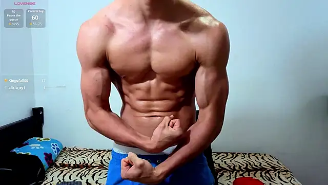 Luke Muscle online show from 06-20-26, 02:22