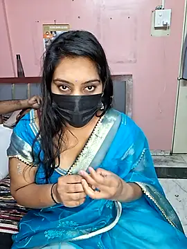 Hornyreshma online show from 06-17-26, 09:30