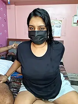 Hornyreshma online show from 07-17-26, 10:34