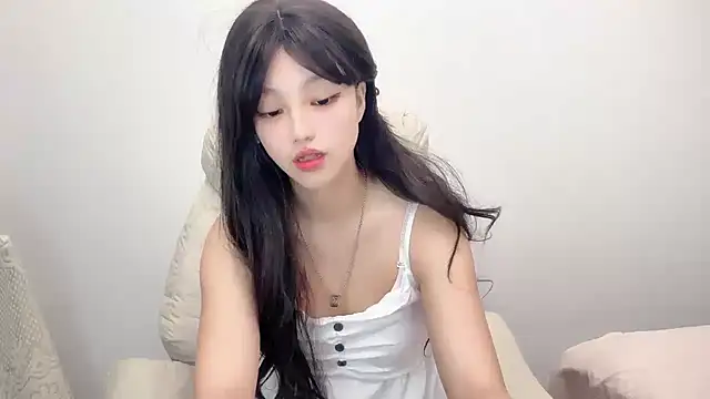 jiangjiang2005 online show from 06-14-26, 06:09